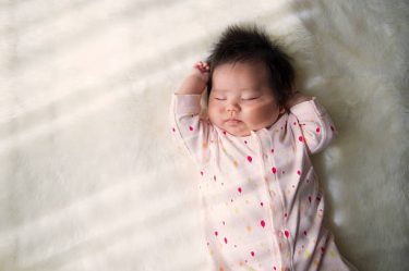 【かみかみチキン歯固め】口コミで人気！赤ちゃんが夢中になる理由とは？